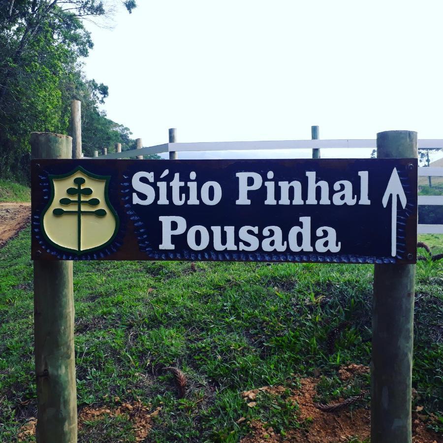 Отель Sitio Pinhal Silveiras Экстерьер фото